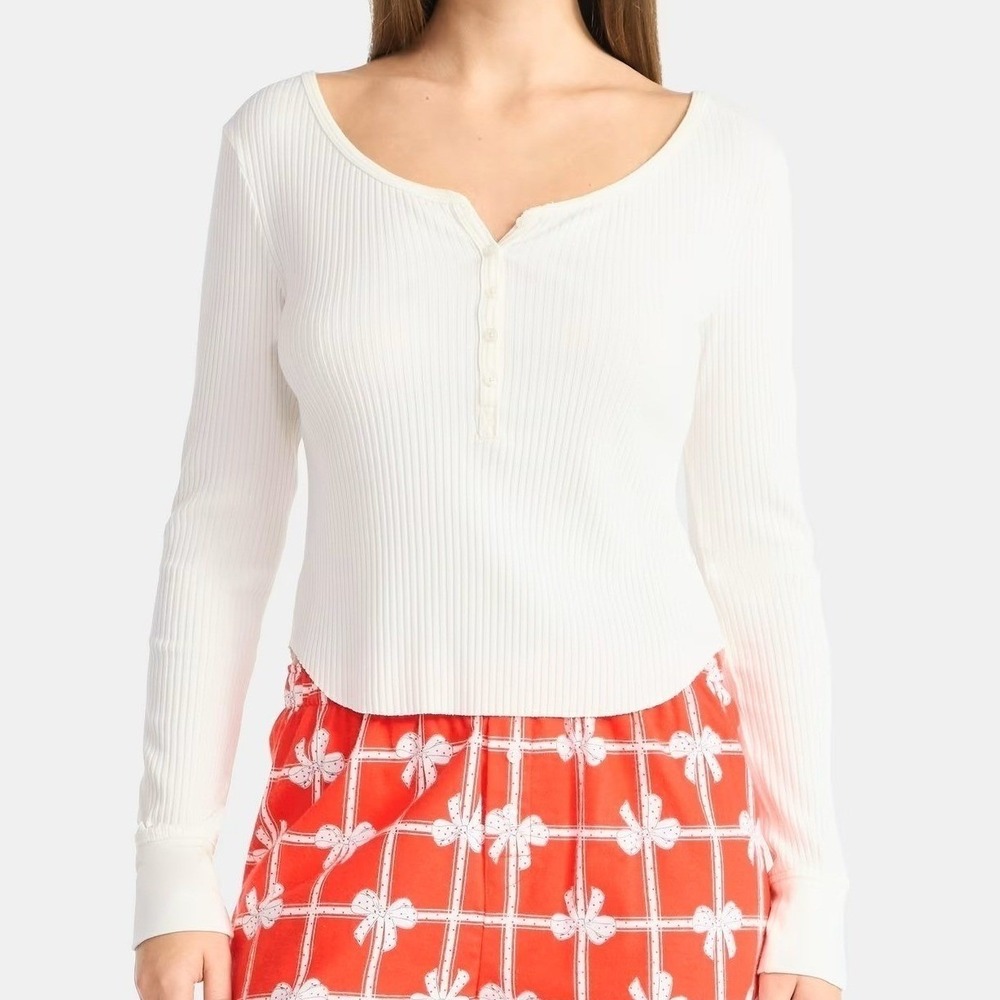 Ribbed Shirttail‎ Henley Top Y2K Vibe Scoop Neck XL Winter White Cream Shirt NWT